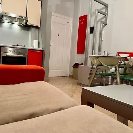 Pleasure Apartment Golem (Tirana)
